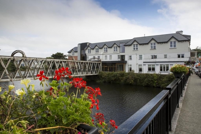 West Cork Hotel Skibbereen beside the Ilen River